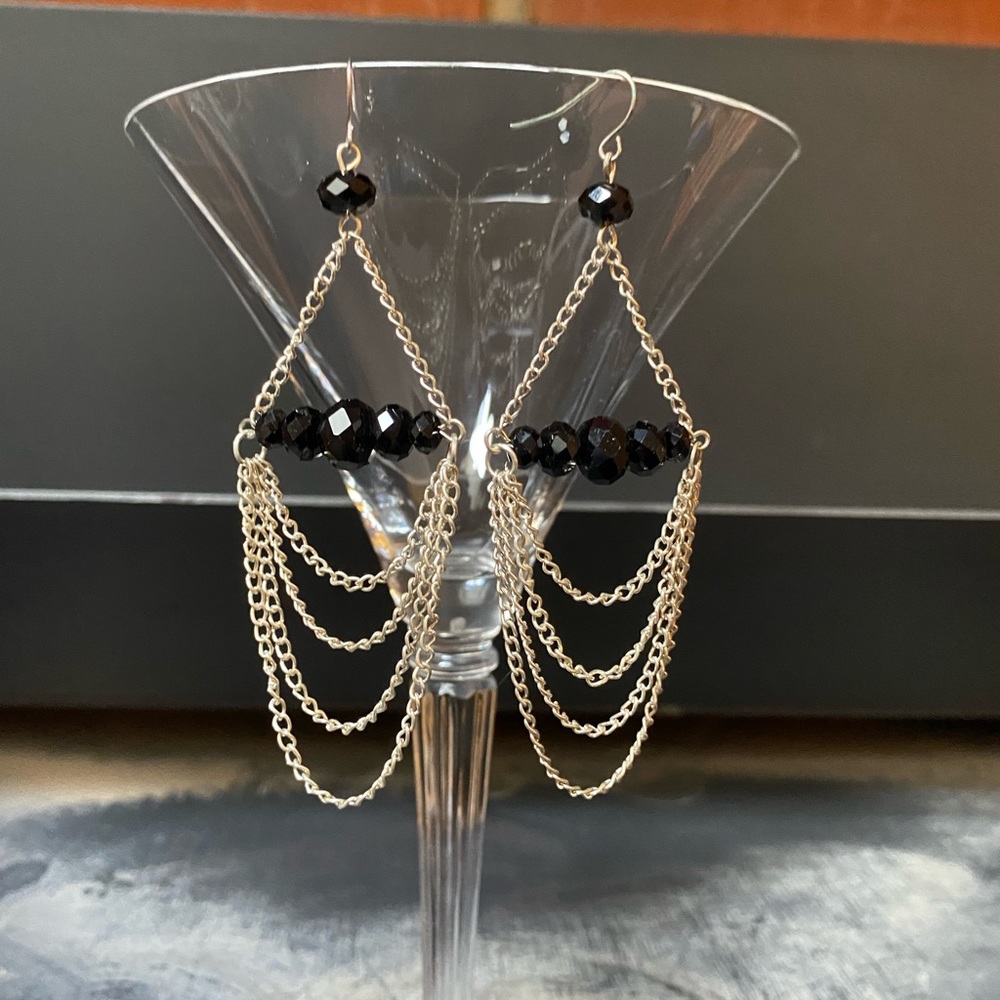 Sliver toned dangle earrings